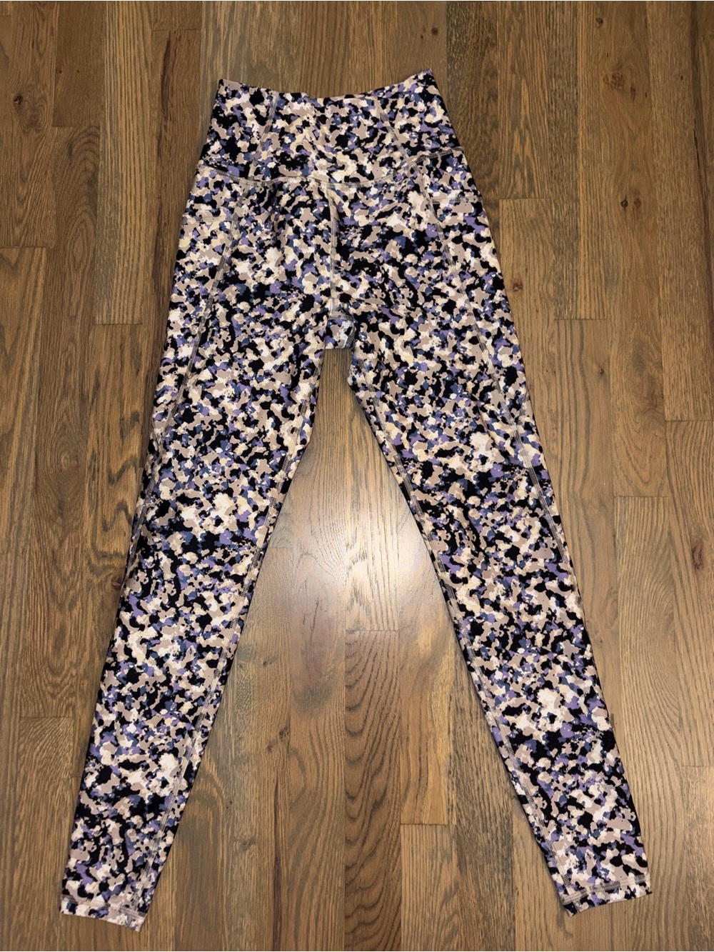 Kinesis Purple Camo Leggings XS Athletic Workout Yoga Activewear Pants